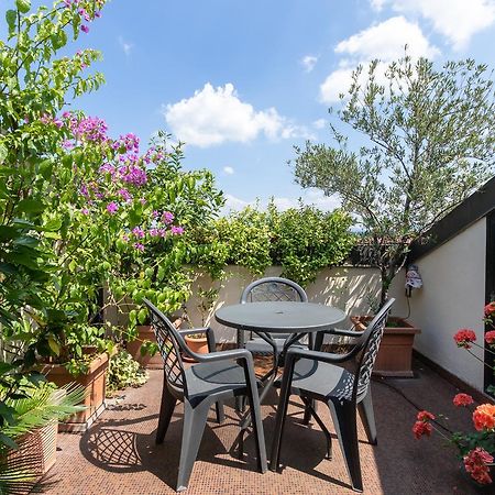 Attico Di Charme Bed & Breakfast Verona Ngoại thất bức ảnh