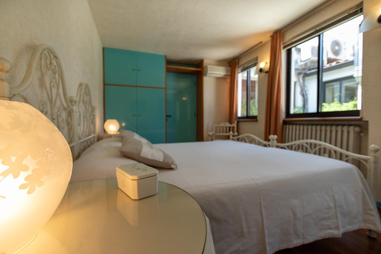 Attico Di Charme Bed & Breakfast Verona Ngoại thất bức ảnh